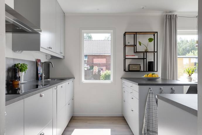 5 rum villa på Aspvägen 8 Morgongåva, Heby kommun - bild 4