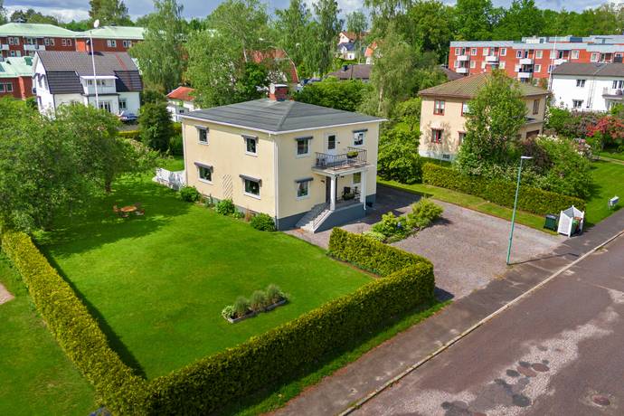 7 rum villa på Solgatan 6 Bregården, Karlskoga kommun - bild 1