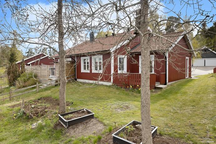 3 rum Parhus på Ringvägen 77 Ingarö Brunn Värmdö kommun - bild 2
