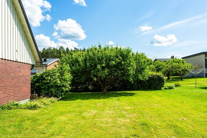 7 rum Villa på Mästaregatan 17 Kungsörs kommun - bild 5