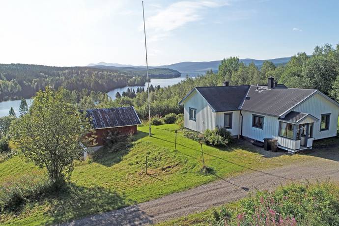 gård med skogsbruk på Gäddede Gäddede, Strömsunds kommun - bild 1