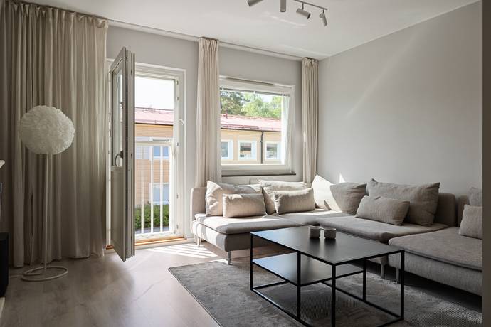 3 rum lägenhet på Bollmoravägen 106 Tyresö, Tyresö kommun - bild 1