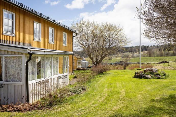 gård med jordbruk på Skucku 226 Svenstavik, Bergs kommun - bild 2