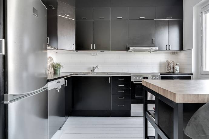 2 rum lägenhet på Hertig Karls Allé 75B Örebro, Örebro kommun - bild 2