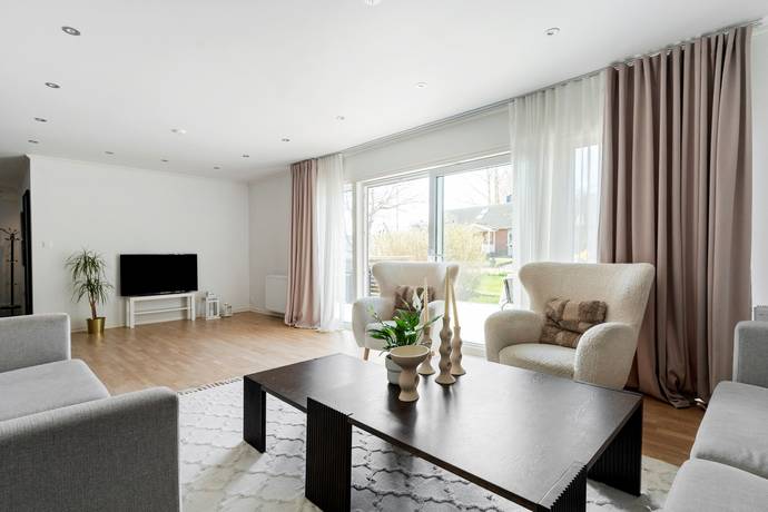 6 rum Villa på Nygatan 74A Nordstan Vänersborgs kommun - bild 10