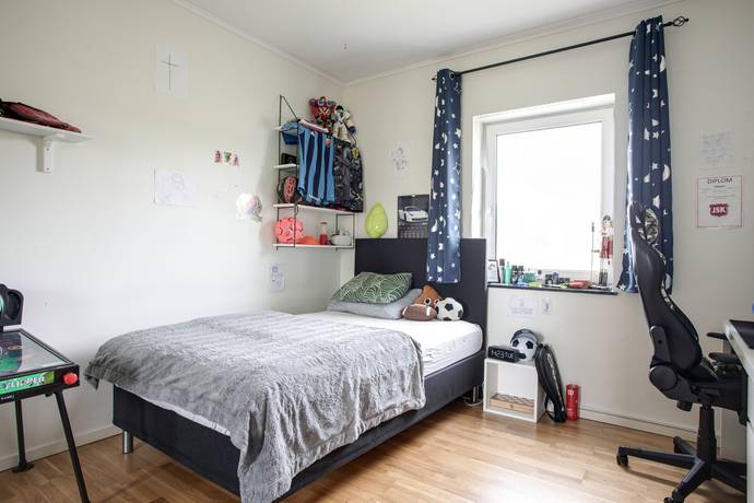 6 rum Parhus på Julias väg 43A Kallfors Södertälje kommun - bild 13