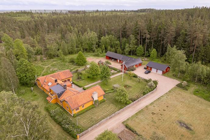 8 rum Gård utan jordbruk på Bjurbäck Lilla Hallebo  Mullsjö Mullsjö kommun - bild 5
