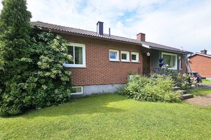 6 rum villa på Bergvägen 9 Hällefors, Hällefors kommun - bild 1