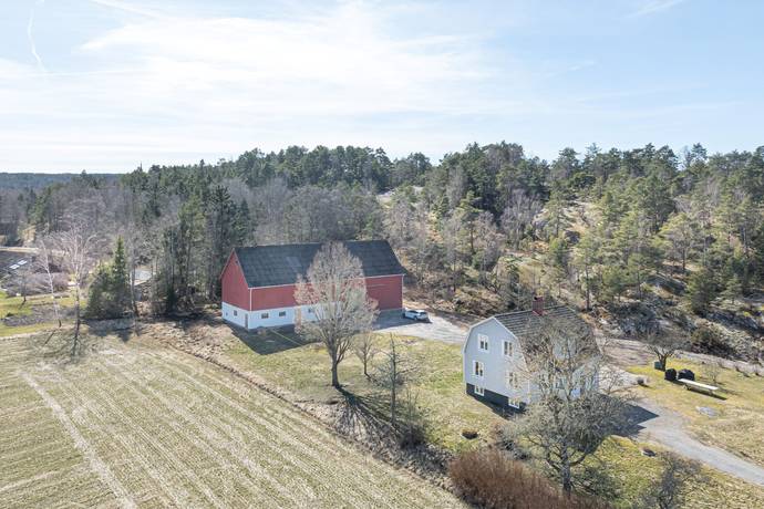 5 rum Gård/skog på Vässby 1 Strömstads kommun - bild 33