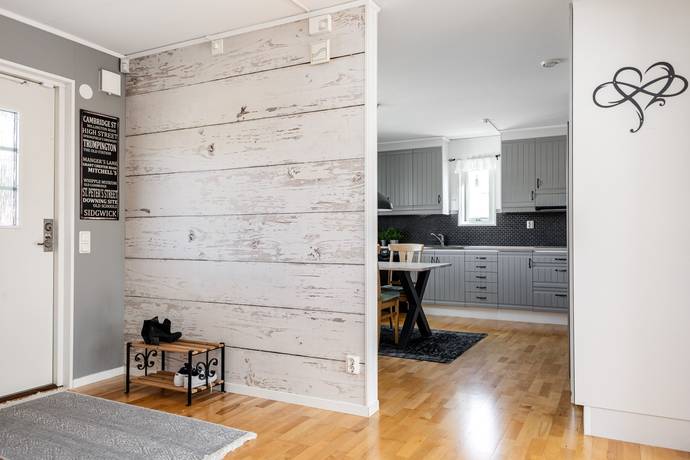 6 rum Villa på Diabasvägen 2 Bålsta Skörby Håbo kommun - bild 7