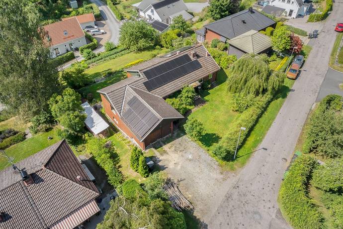 8 rum villa på Kyrkvägen 35 Västra Bodarna, Alingsås kommun - bild 3