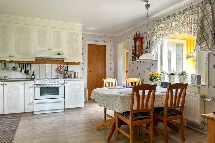 5 rum villa på Industrivägen 21 Vilhelmina, Vilhelmina kommun - bild 5
