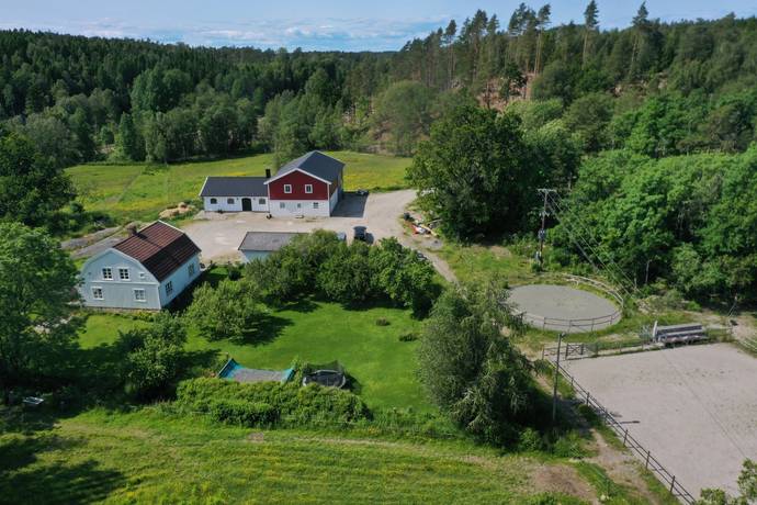 gård/skog på Bräcke 1 Tanumshede, Tanums kommun - bild 2