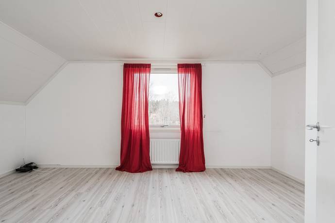 5 rum Villa på Skogsbogatan 8 Karlholm Tierps kommun - bild 19