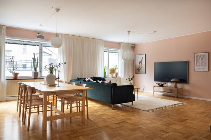 4 rum lägenhet på Kammakargatan 70 Vasastan/Norrmalm, Stockholms kommun - bild 1
