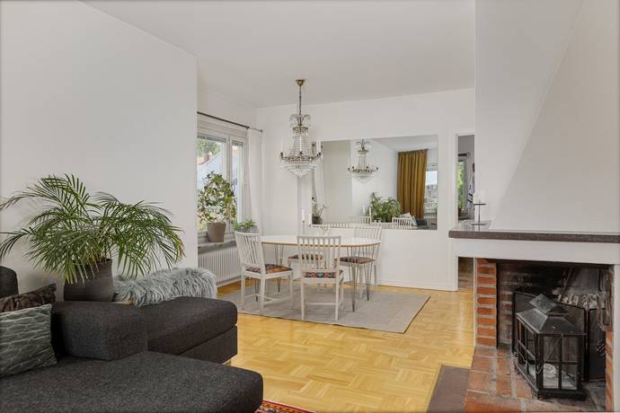 4 rum Lägenhet på Nicandergatan 1 Strängnäs Strängnäs kommun - bild 1