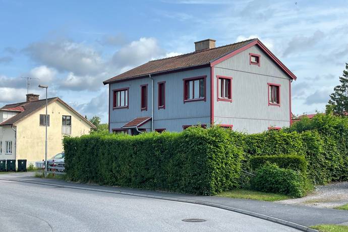 7 rum villa på Råbygatan 32-36 Hörby, Hörby kommun - bild 1