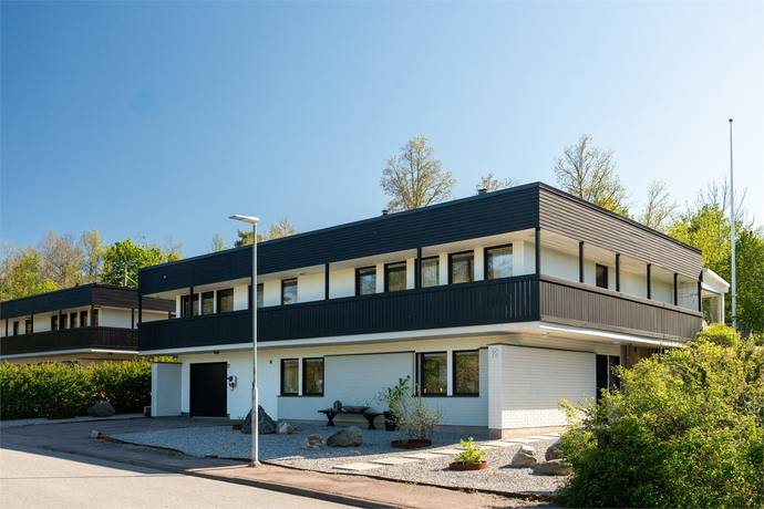 7 rum villa på BYALAGSGATAN 12 Barkarö, Västerås kommun - bild 2