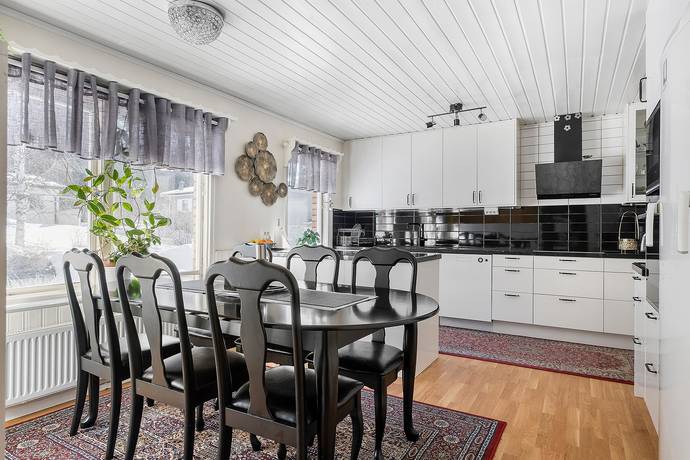 8 rum Villa på Ugglevägen 10 Odensala Östersunds kommun - bild 5