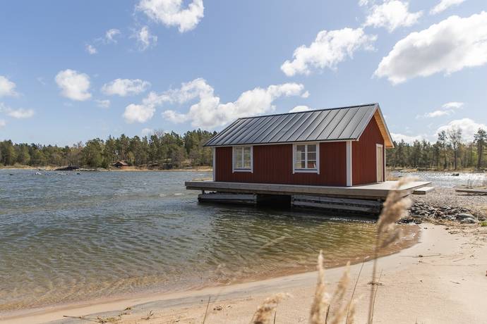 7 rum vinterbonat fritidshus på Norrhägnadsvägen 14 Hensvik, Norrtälje kommun - bild 2