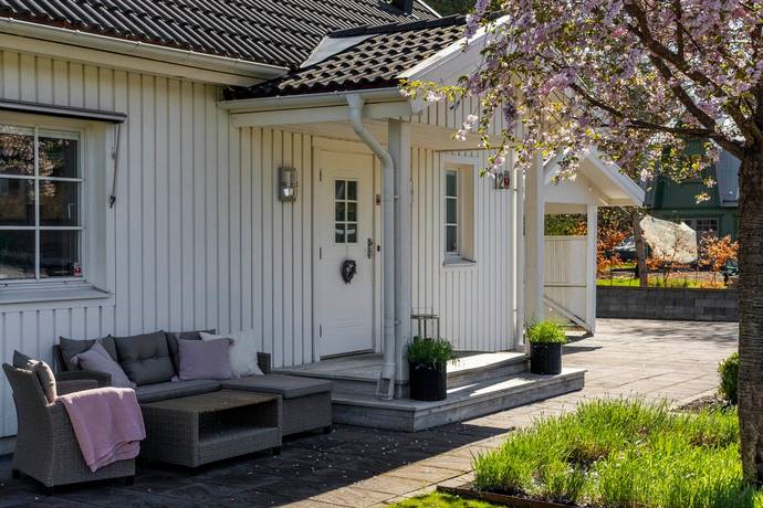6 rum villa på Nybergagatan 12 Grusåsen, Södertälje kommun - bild 4
