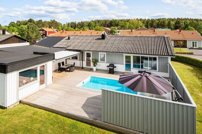 6 rum villa på Björkekindsvägen 8 Östra Husby, Norrköpings kommun - bild 2