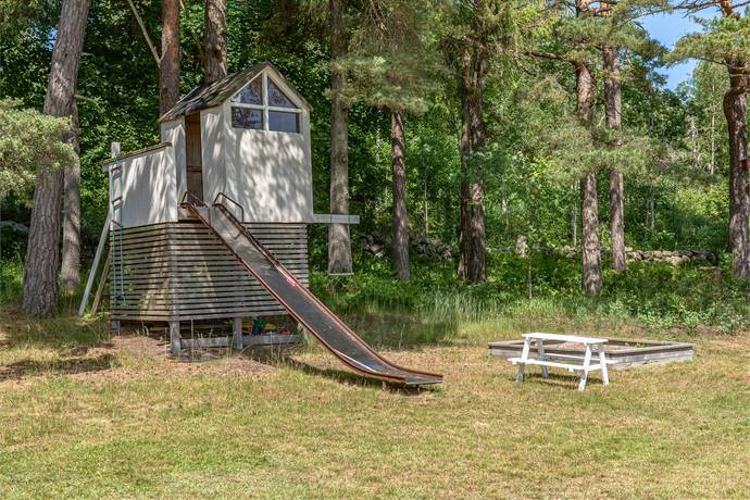 8 rum Villa på Tjärnö Prästgård, Tjärnövägen 3 Tjärnö Strömstads kommun - bild 14
