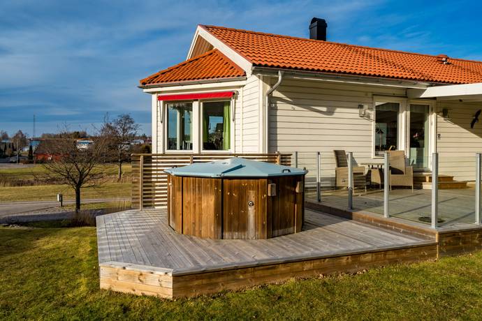 6 rum Villa på Banvallsvägen 31 Askersund Askersunds kommun - bild 36