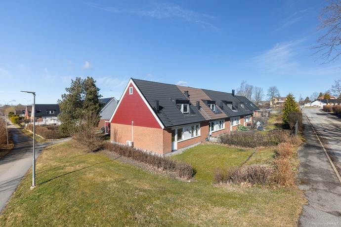 4 rum radhus på Granbergavägen 6D Hovsta, Örebro kommun - bild 3