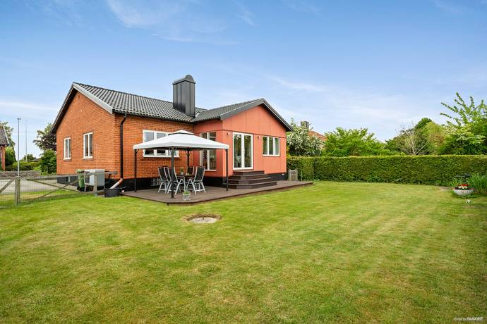5 rum villa på Idrottsgatan 8 Borrby, Simrishamns kommun - bild 2