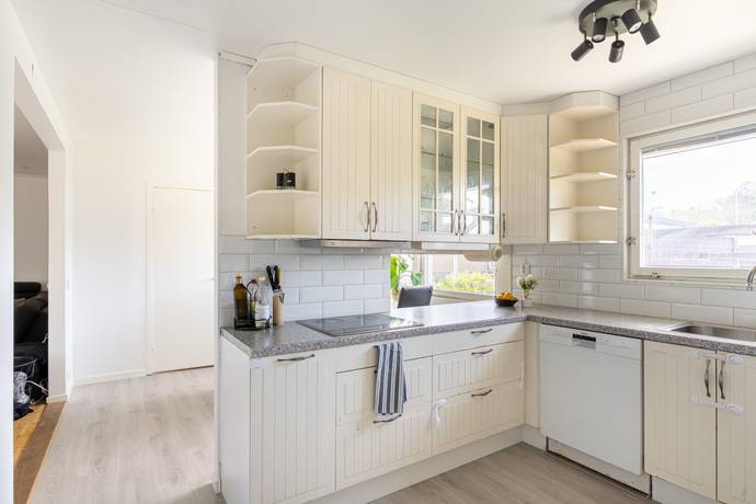 5 rum Villa på Rustmästarvägen 21 Mesta Eskilstuna kommun - bild 18