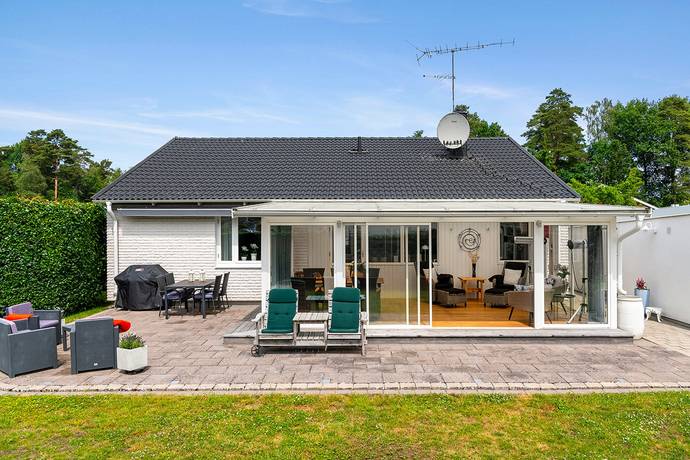 4 rum villa på Kolonivägen 11 Araby, Växjö kommun - bild 4