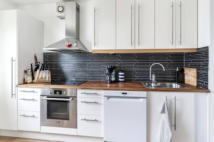2 rum lägenhet på Hagavägen 8B Östanås, Köpings kommun - bild 2