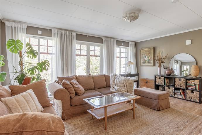 7 rum Villa på Järnvägsgatan 12 Gamleby Västerviks kommun - bild 39