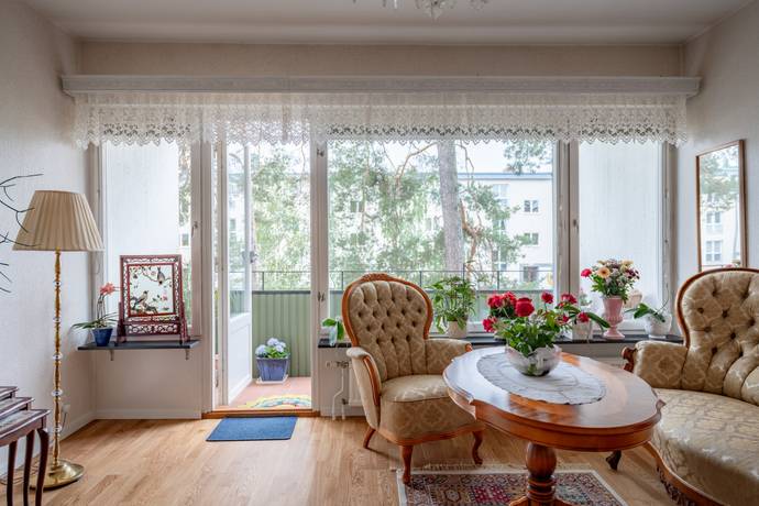 3 rum lägenhet på Källängsvägen 71 Näset, Lidingö kommun - bild 1