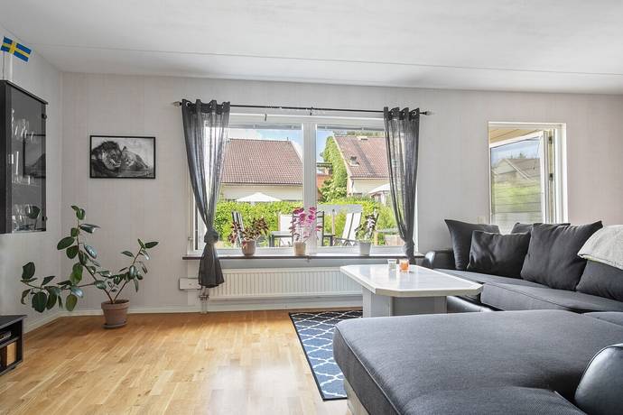 4 rum radhus på Axel Swartlings gata 89 Klockaretorpet, Norrköpings kommun - bild 3
