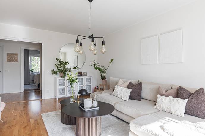 2 rum lägenhet på Härnevigatan 13B Skiljebo, Västerås kommun - bild 2