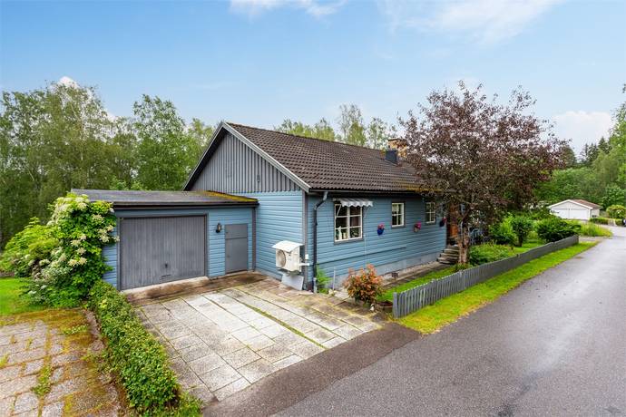 6 rum villa på Omvägen 11 Lindesberg, Lindesbergs kommun - bild 3