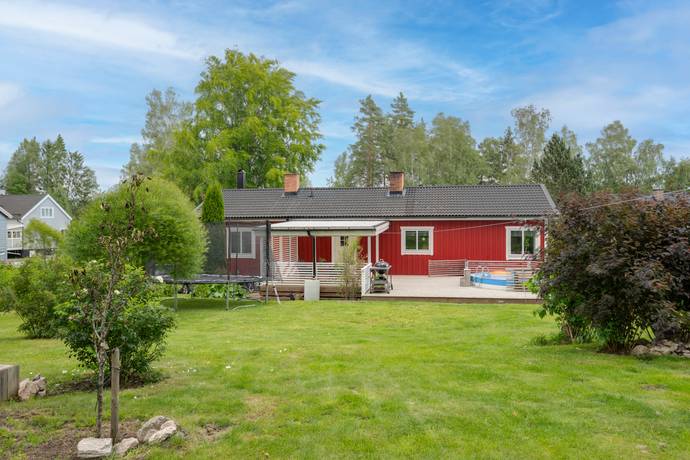6 rum villa på Bondskogsvägen 33 Lindesberg, Lindesbergs kommun - bild 2
