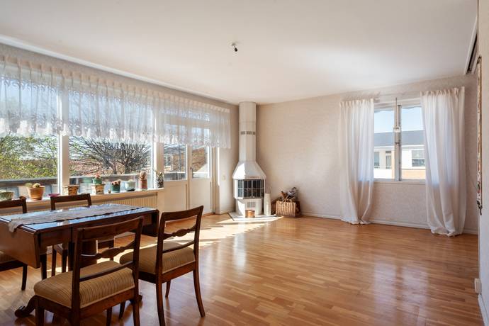 villa på Carl Wahrens väg 15 Hallstavik, Norrtälje kommun - bild 4