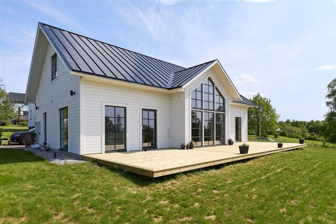 5 rum villa på Roddarvägen 9 Alnö, Sundsvalls kommun - bild 1