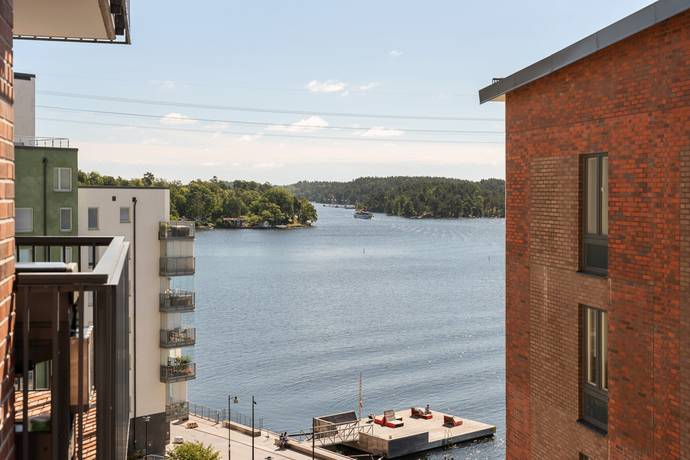 Tollareslingan 22, Tollare, Nacka kommun
