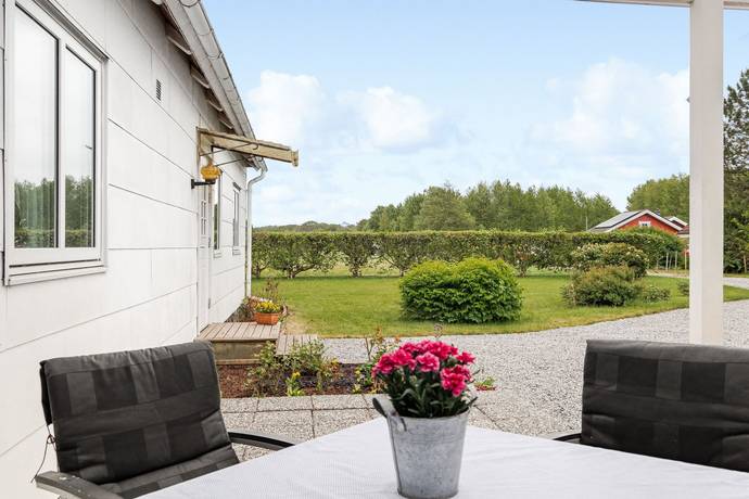 gård utan jordbruk på Hässlås 601 Långås, Falkenbergs kommun - bild 2