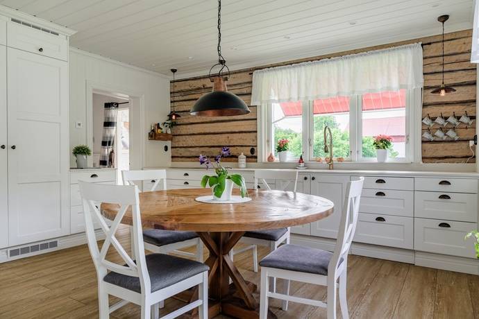 6 rum Gård utan jordbruk på Västanvägen 16 Åselby Borlänge kommun - bild 10