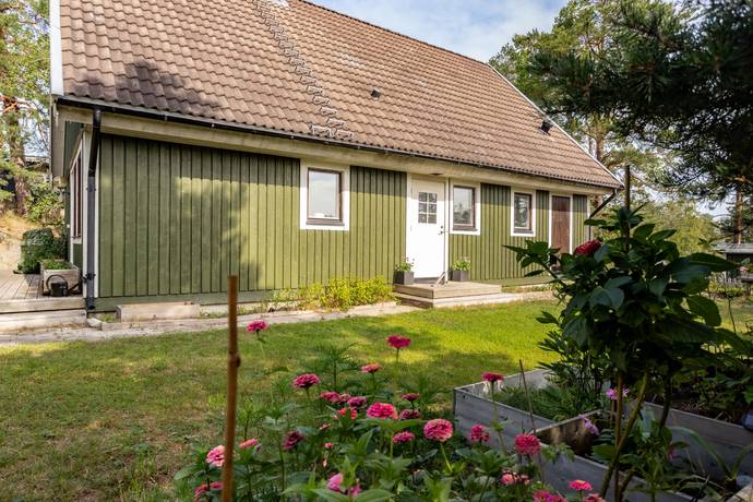 7 rum villa på Rödstuguvägen 5 Sticklinge, Lidingö kommun - bild 1