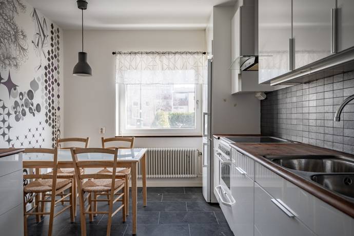1 rum lägenhet på Herrgårdsvägen 12B Centrala Väsby, Upplands Väsby kommun - bild 3
