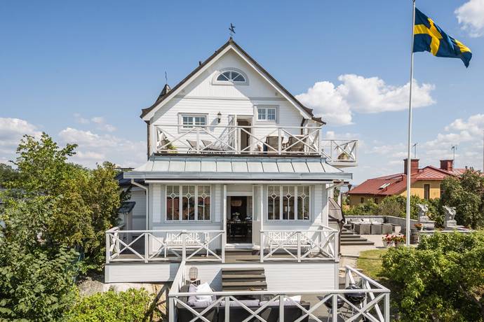 8 rum Villa på Bergsgatan 12 Mariefred Strängnäs kommun - bild 8