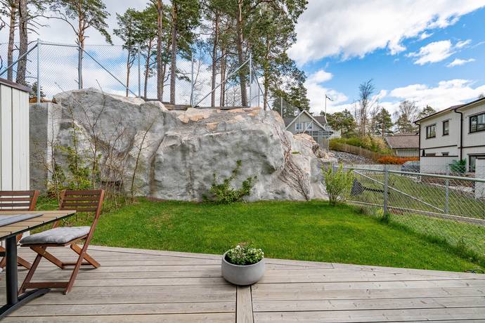 5 rum Par-/kedje-/radhus på Torpängsgatan 1B Ängby Knivsta kommun - bild 26