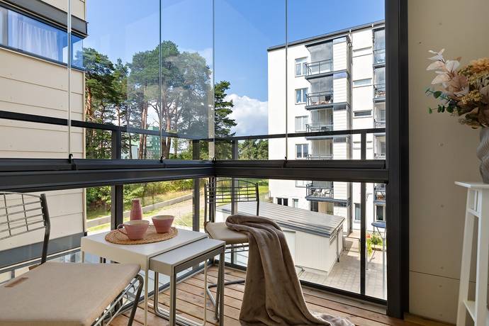 1 rum lägenhet på Drottning Kristinas Esplanad 63 Ulriksdal, Solna kommun - bild 3