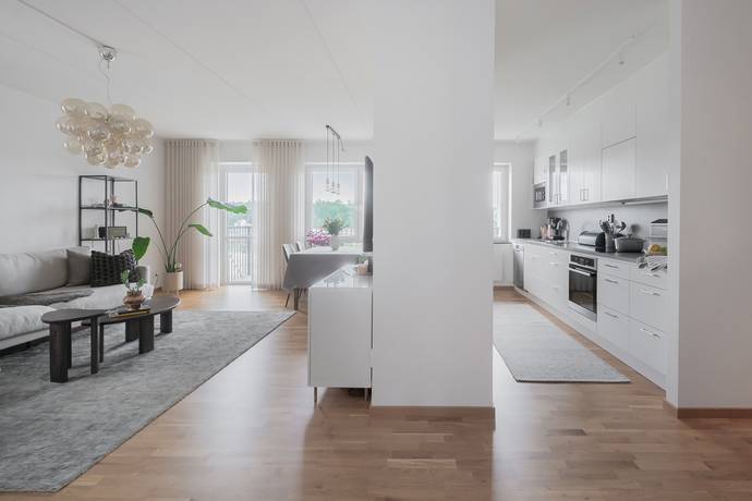 4 rum lägenhet på Sjödalsvägen 19B Centrala Huddinge, Huddinge kommun - bild 3